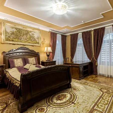 Luxury Boutique Andreevskiy Pensión