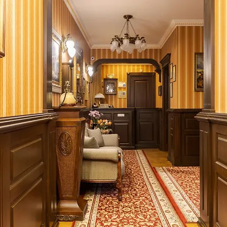 Casa de hóspedes Luxury Boutique Andreevskiy Lviv