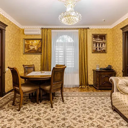 בית הארחה Luxury Boutique Andreevskiy