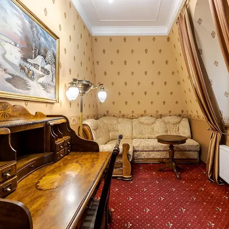 Luxury Boutique Andreevskiy
