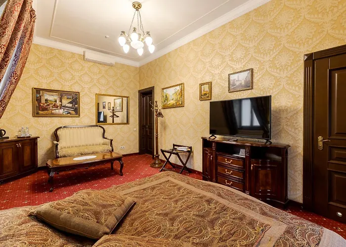 Luxury Boutique Andreevskiy Pensión Leópolis