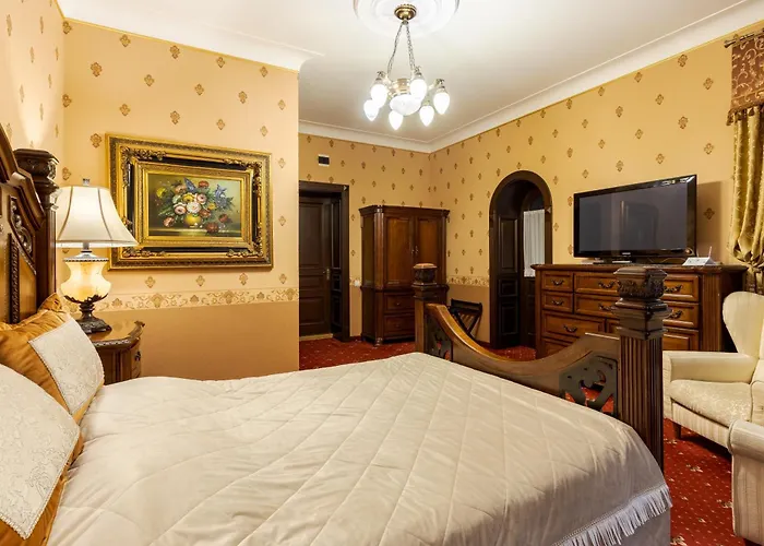 Luxury Boutique Andreevskiy Гостевой дом Львов