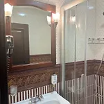 Luxury Boutique Andreevskiy Leopoli