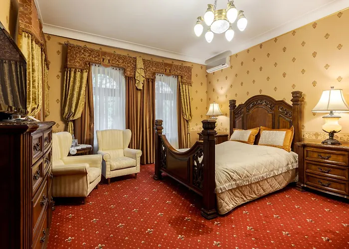 ゲストハウス Luxury Boutique Andreevskiy 4*